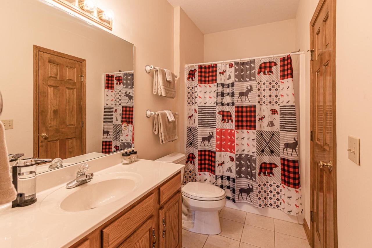 Condo With Stunning Mountain And 6Th Green Views Near Harrahs Cherokee Bryson City Whittier Bagian luar foto